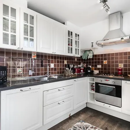 Luxury Penthouse In Trastevere Daire *