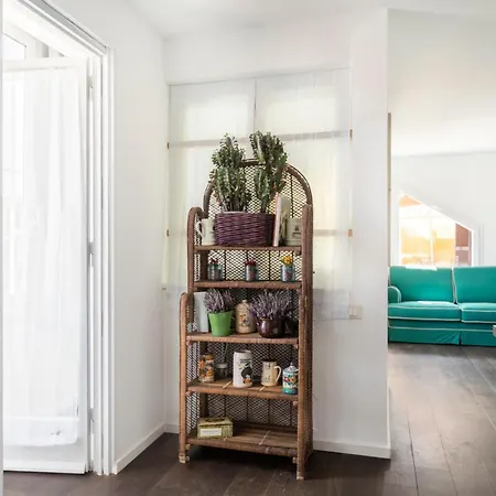 Luxury Penthouse In Trastevere *